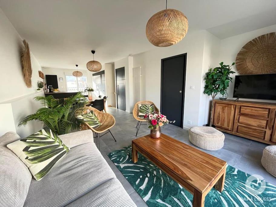 .La Villa Sablaise. Maison Avec Place De Parking Au Coeur Du Quartier Arago Les Sables-dʼOlonne Exteriér fotografie